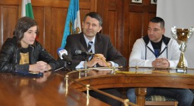 box_poptoleva_neshev