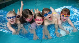 плуване-деца