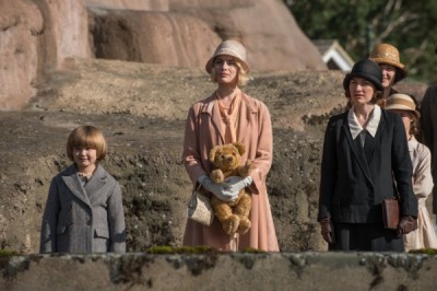 goodbye-christopher-robin-2-600x450