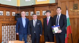srashta s poslanika na Kazahstan (4)