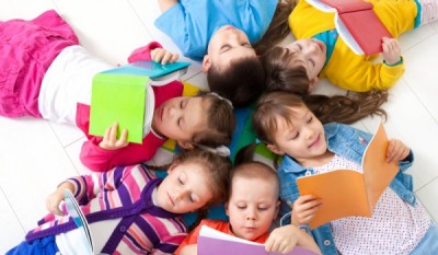kids-deca-reading-book-photo1