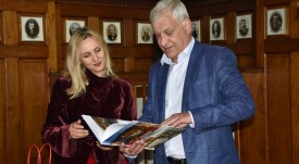 poslanuk_albania_1