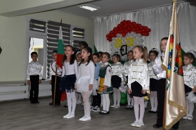 ДГ Едгар Бороу