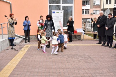 ДЯ ДЕТСКИ СМЯХ (13)