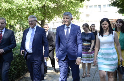 poseshtenie-Nikola-Shmit (2)
