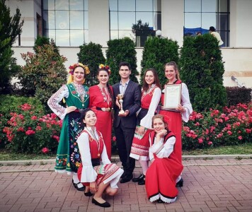 КФ Слънчеви гласове