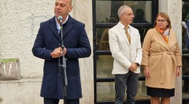 VPlovdivotkrihaparvotovBalgariyazookafe2