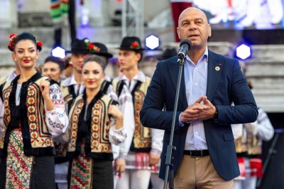 30OtoIzdanieNaMezhdunarodniyaFolklorenFestival
